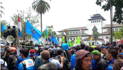 Gambar Buruh di Bandung Akan Berdemo 2 Hari ini, Ini Agenda dan Jalurnya